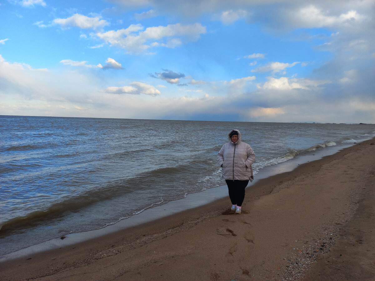 Это я на берегу озера Ханка. Мой вес здесь 194 кг. 