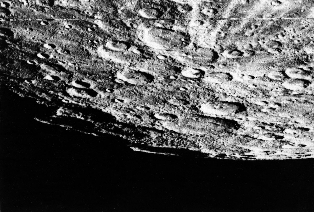 Снимки Меркурия Маринер-10