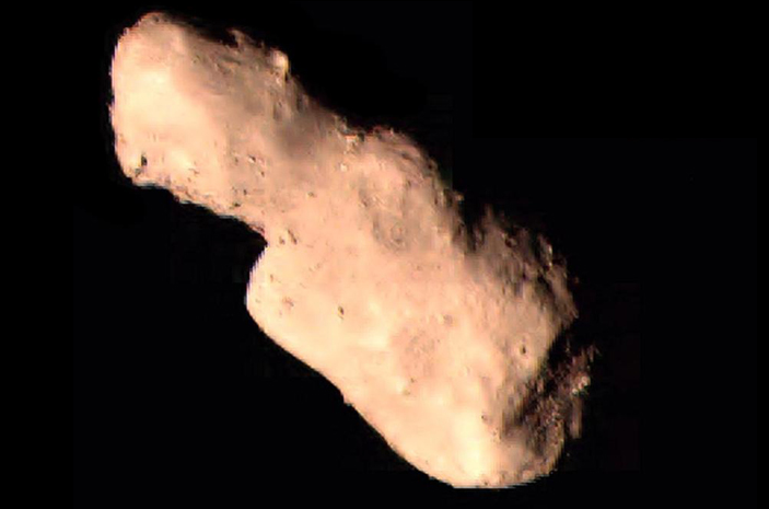 Снимок астероида Таутатис, сделанный аппаратом "Чанъэ-2"