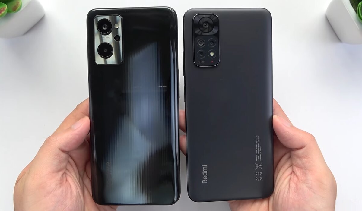 realme 9i – слева, Redmi Note 11 – справа. Фото: YouTube-канал Ictfix.net