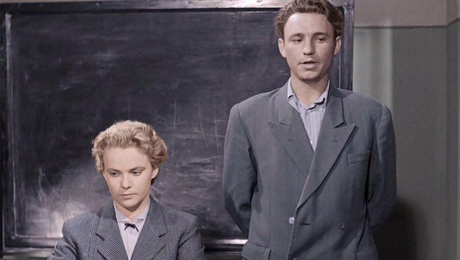 Кадр из фильма "Весна на Заречной улице", 1965. Режиссер: Марлен Хуциев