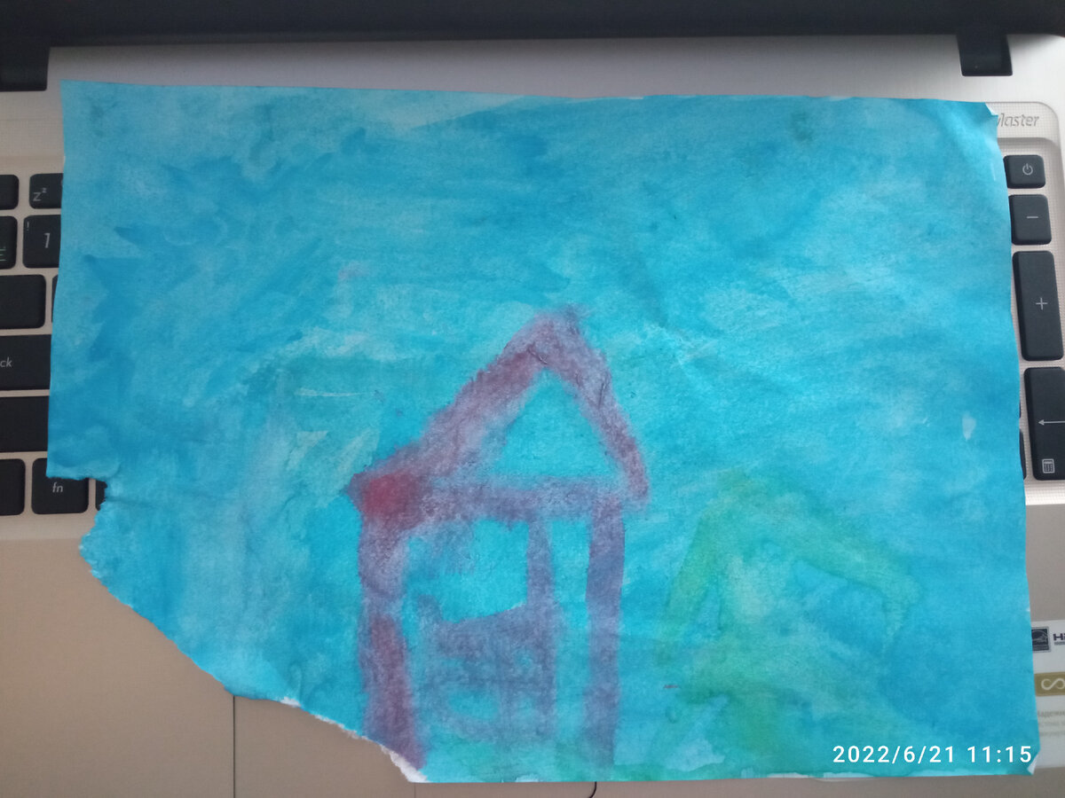 Всё тоже самое, других листов, кроме А4 у нас в доме нет. Кроме акварели тоже ничего нет. Художник Павел