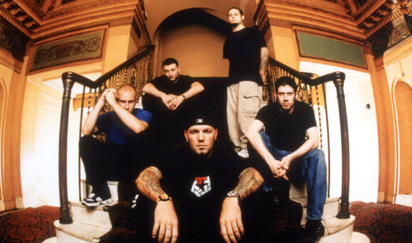 Limp Bizkit ’2000s hard Rock Essentials.