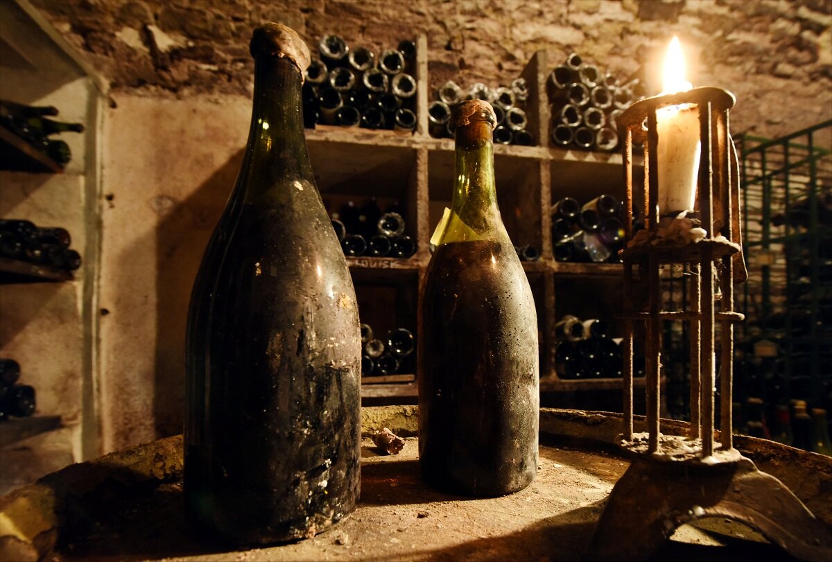 Старинные Винные бутылки