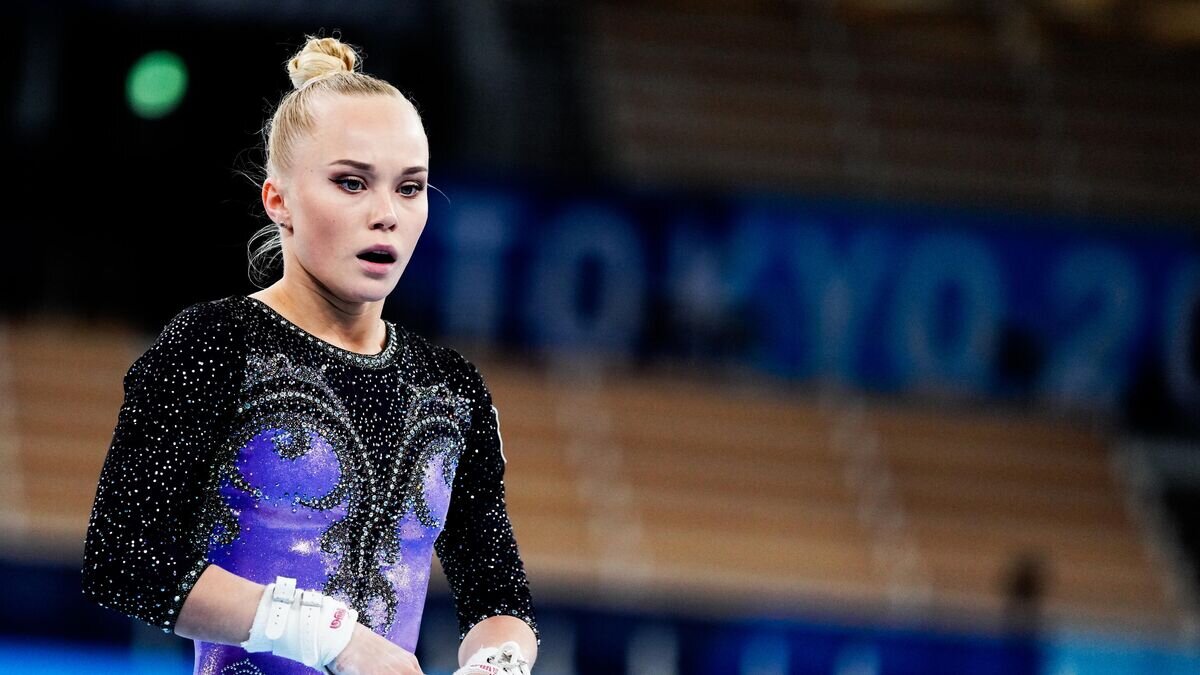    Олимпиада-2020. Спортивная гимнастика. Женщины. Разновысокие брусья© РИА Новости / Владимир Астапкович