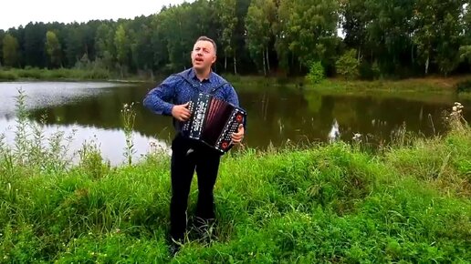Качалась лодка у причала Заволокин