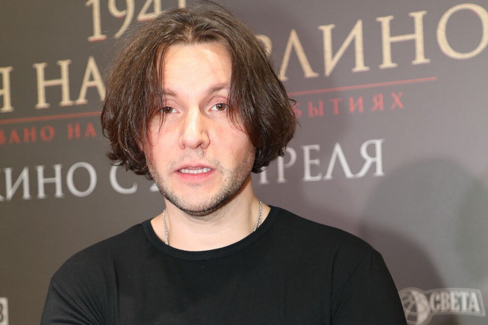     Вячеслав Манучаров нашел подходящее определение для предавшего россиян Артура Смольянинова Лариса КУДРЯВЦЕВА/ЭГ