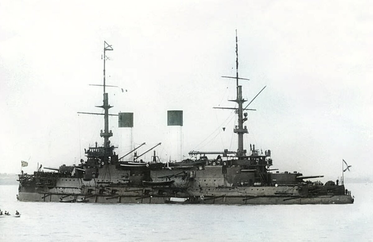 Эскадренный броненосец «Князь Суворов» — флагманский корабль 2-й Тихоокеанской  эскадры