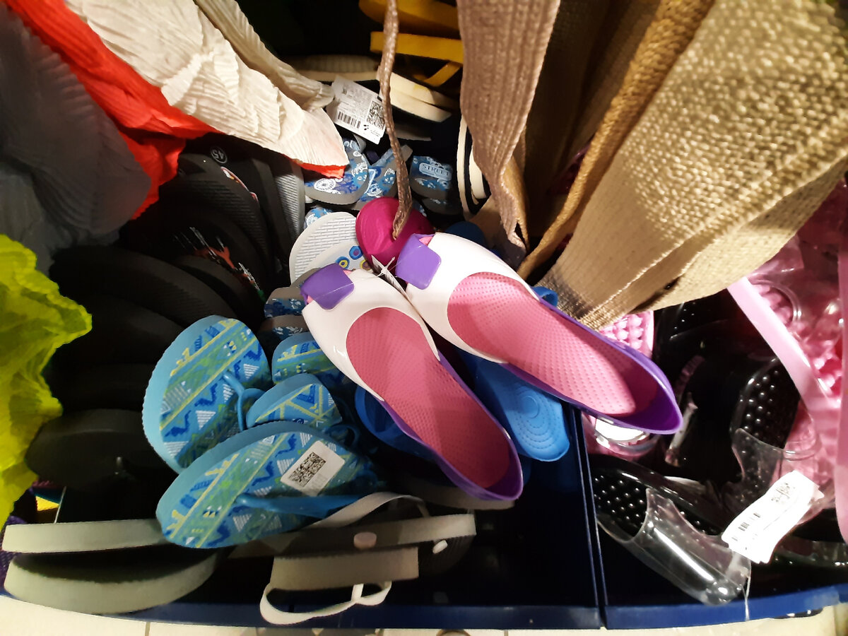 скромная расцветка


