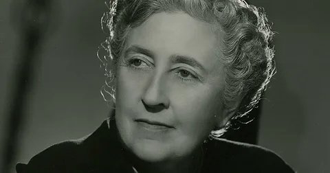 Агата Кристи.