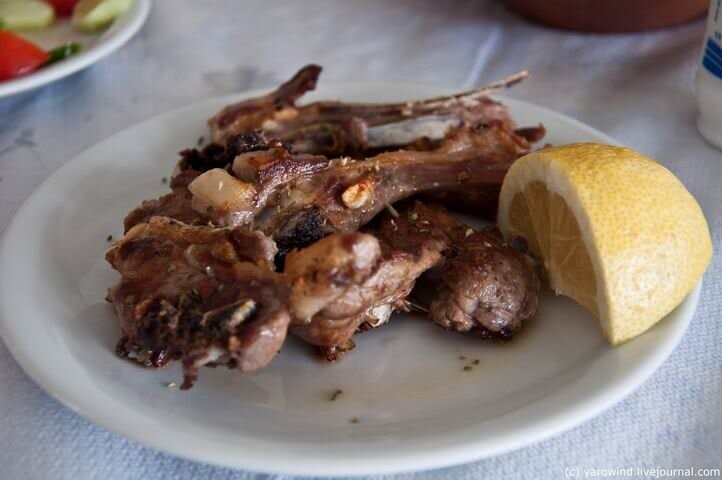 Жареные бараньи ребрышки