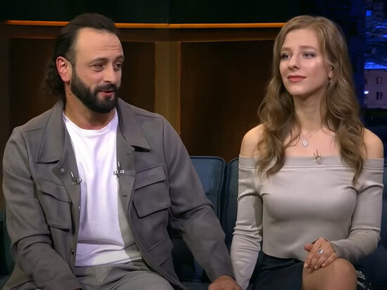 Илья Авербух и Лиза Арзамасова. Кадр из передачи "Вечерний Ургант".
