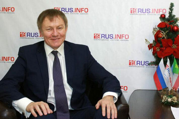 Министр спорта хакасии. Сергей кочан Хакасия. Министр спорта Республики Хакасия кочан Сергей Владимирович. Министр спорта в Хакасии ,Качан Сергей.