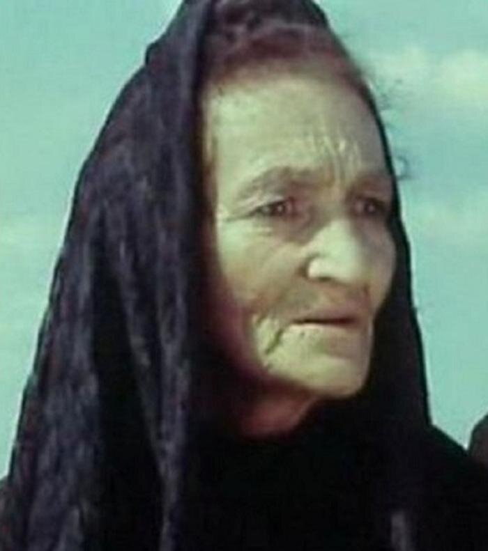 Кадр из фильма "Бронзовая птица"