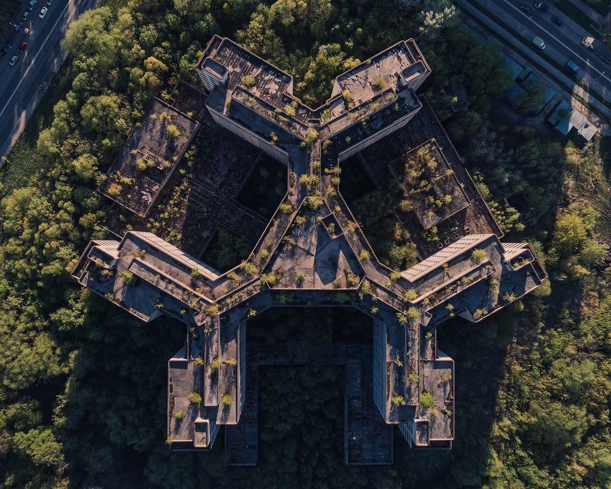 Ховринская заброшенная больница. Вид сверху.