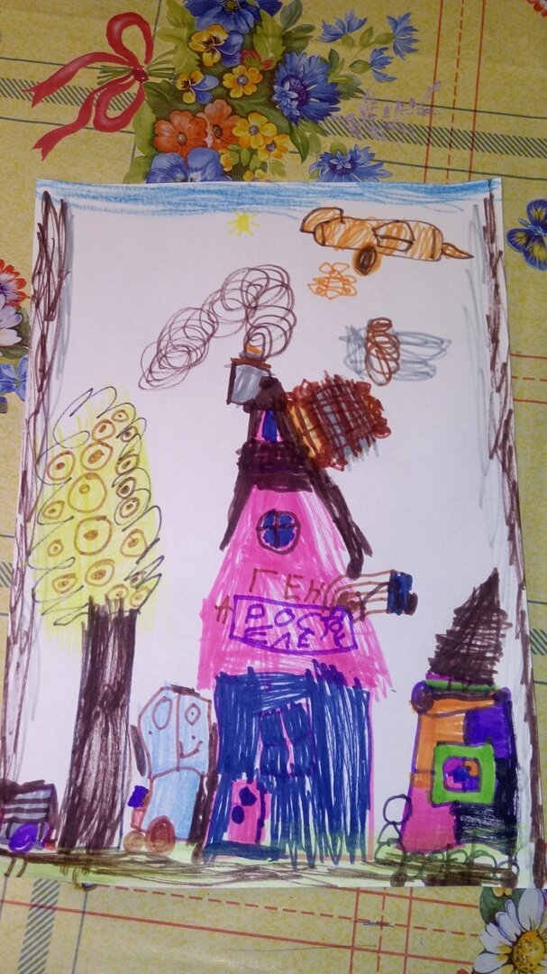 Это не много не мало домик Гены - увековечил Захарка "Ростелеком"))) Он у нас на улице расположен, не совсем такой, правда. Точнее, вообще не такой