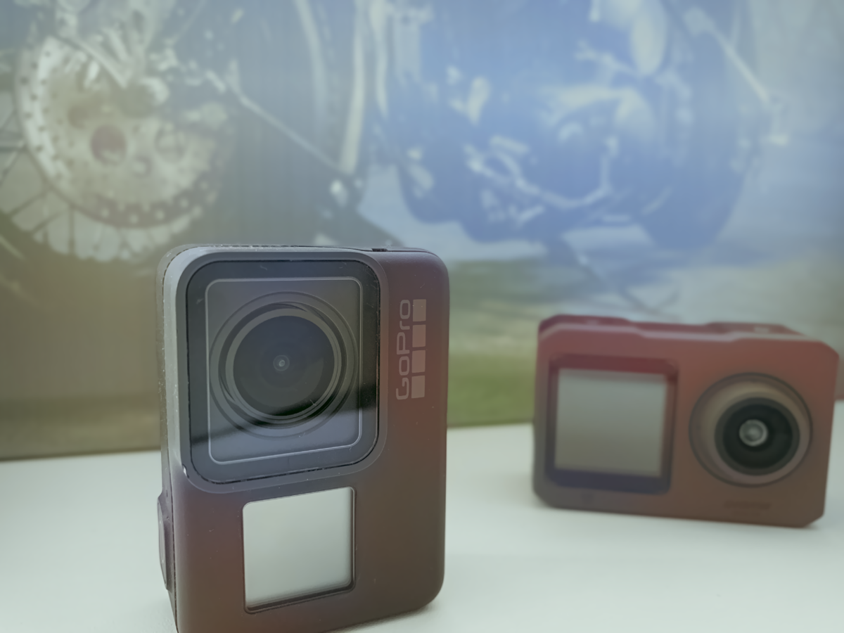 GoPro Hero 5 black and Digma DiCam 520