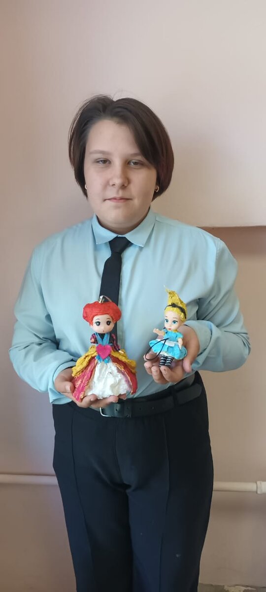 Мое хобби. Игрушки из ваты по мотивам сказки "Алиса в стране чудес". 