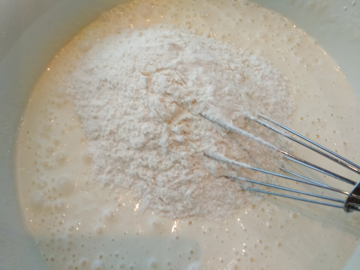 Пирог на кефире: 3 простых и быстрых рецепта