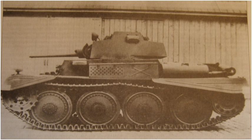 На заводском дворе весна 1943 года.