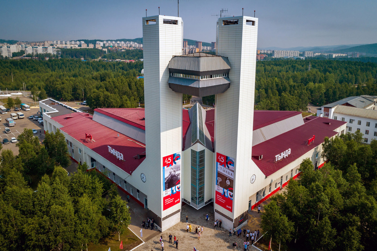 Достопримечательности России. Амурская область. г. Тында. Ж/д вокзал. Фото из открытых источников.
