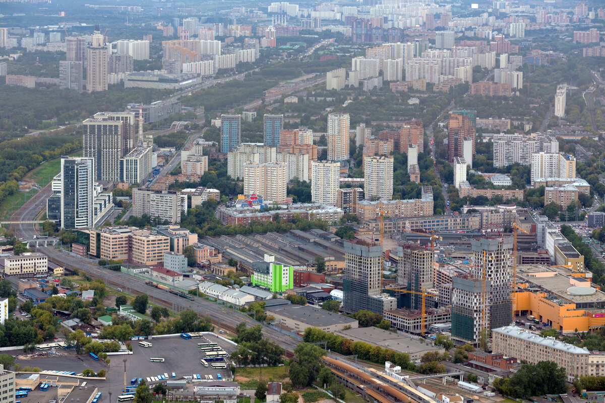 Виды Москвы со смотровой площадки "Выше только любовь". | Об искусстве ...