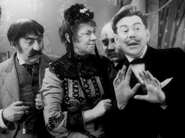 Кадр из фильма "Свадьба"