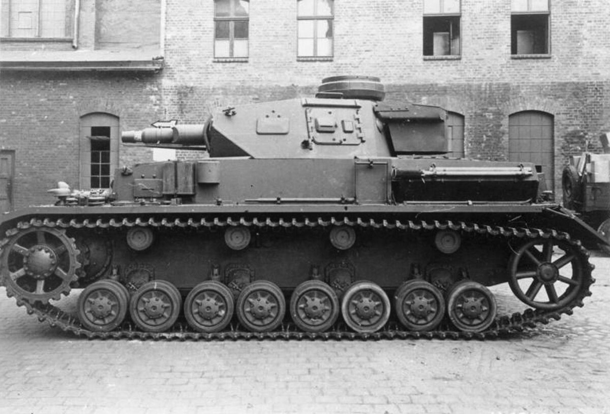 Фото 7. Танк Pz.Kpfw IV Ausf F1