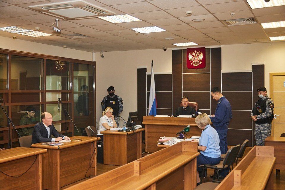     Суд идет уже 10 дней. Николай ОБЕРЕМЧЕНКО