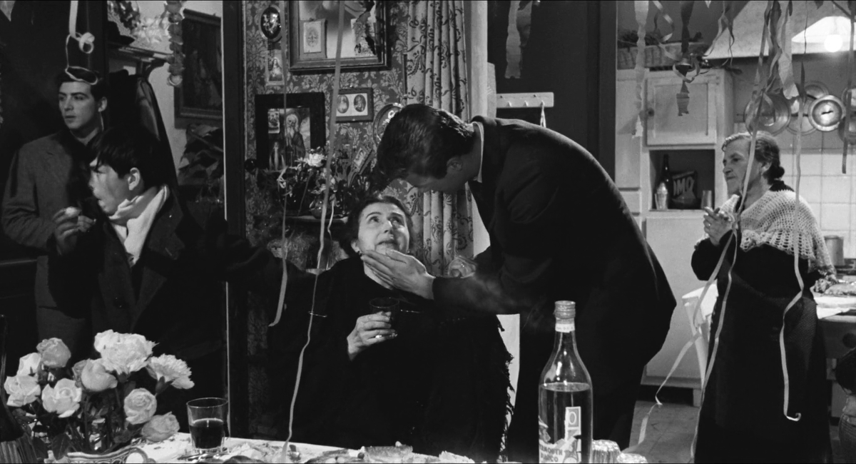 Кадр из фильма "Рокко и его братья" (1960)