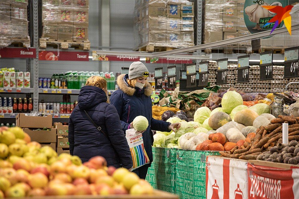     В Мурманской области продолжают меняться цены на овощи и фрукты, что обусловлено сезоном. Антон ЗАБИРОВ