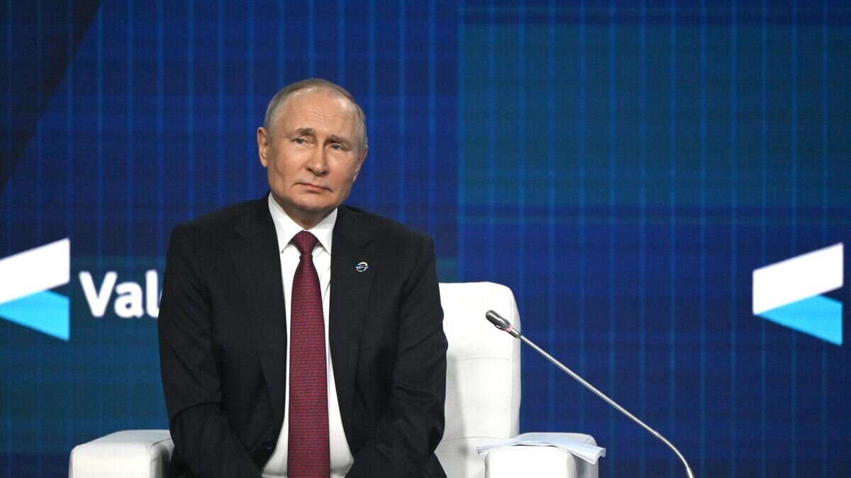    Президент РФ Владимир Путин на заседании XIX Ежегодного заседания Международного дискуссионного клуба "Валдай"© РИА Новости / Сергей Гунеев