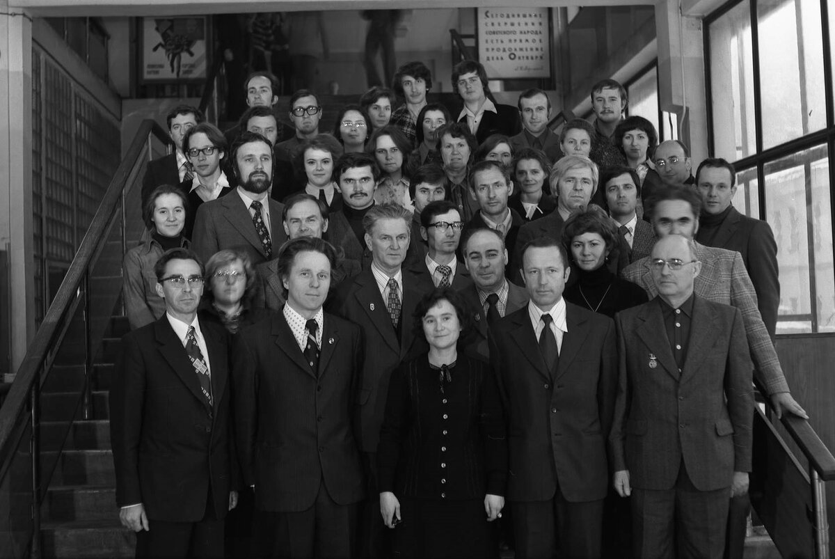 Преподаватели кафедры физики. Кафедра инженерной теплофизики МЭИ. Московский энергетический институт Кафедра истории КПСС. Кафедра фабриканта МЭИ преподаватели. Московский энергетический институт.Кафедра б-200.