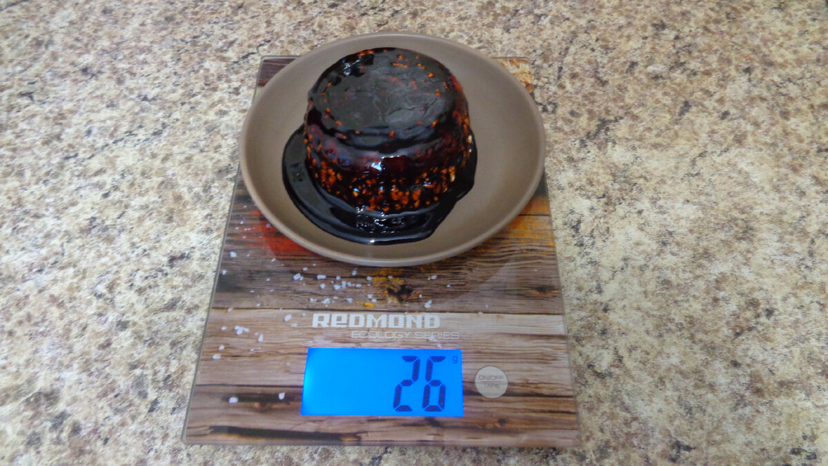 Перекус в 13-00: творог 5 % жирности 170 г и 26 г сиропа шелковицы. Калорийность перекуса - 261,2 ккал.
