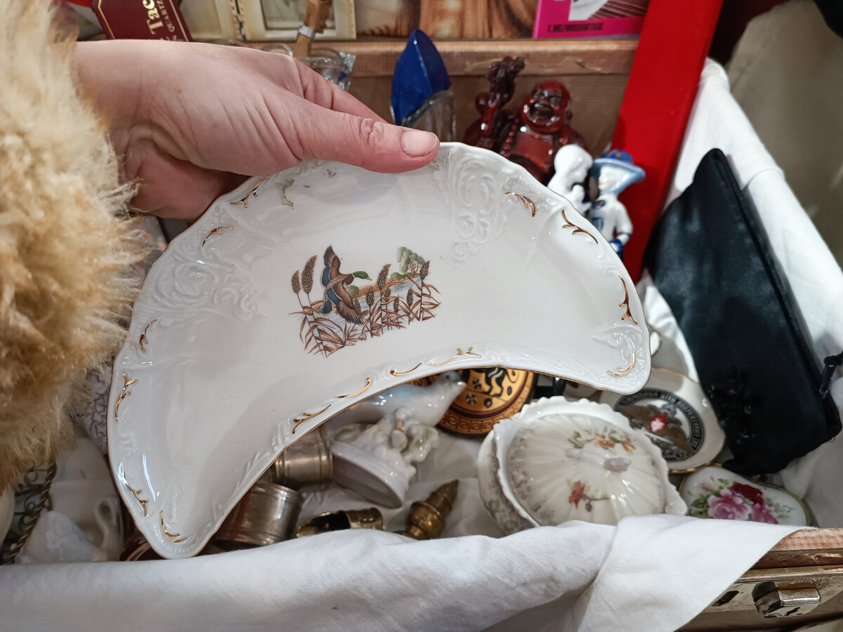 За чешскую тарелочку просили 2000 рублей