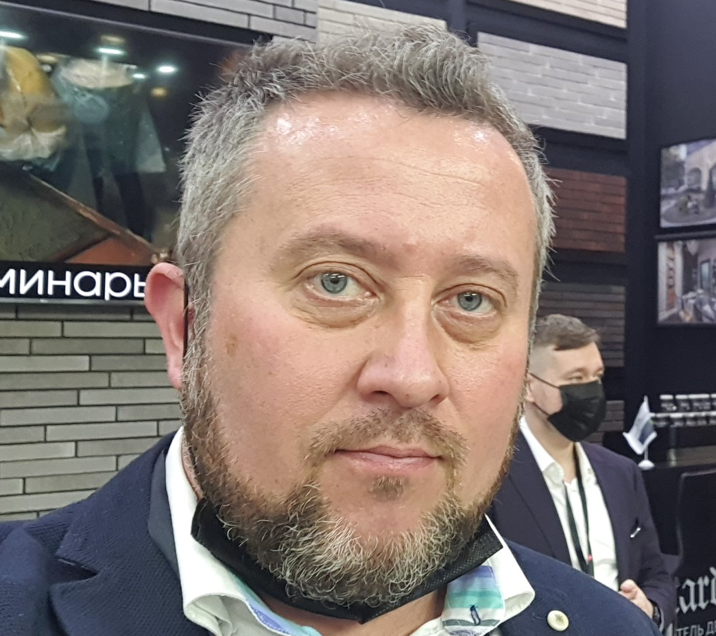 Руководитель дилерского отдела компании «Леонардо Стоун» Дмитрий Вараксин