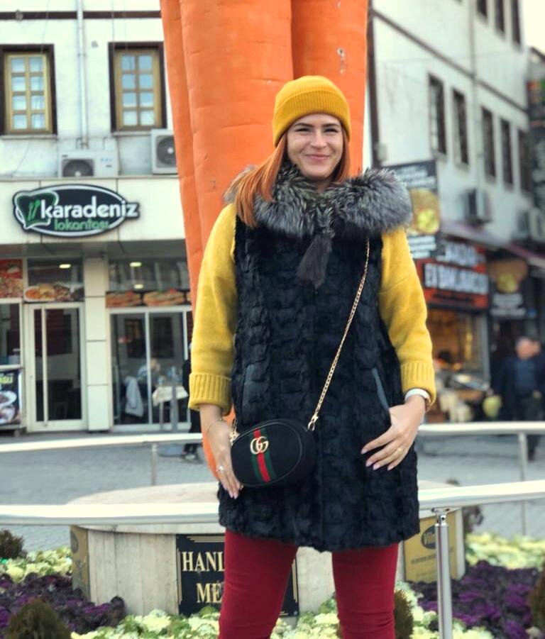 Турецкий look. Зима. Турция, г. Бейпазары 100км от Анкары. Крайне консервативное место. Если вы не женаты, то вам не дадут комнату ни в одном отеле. 