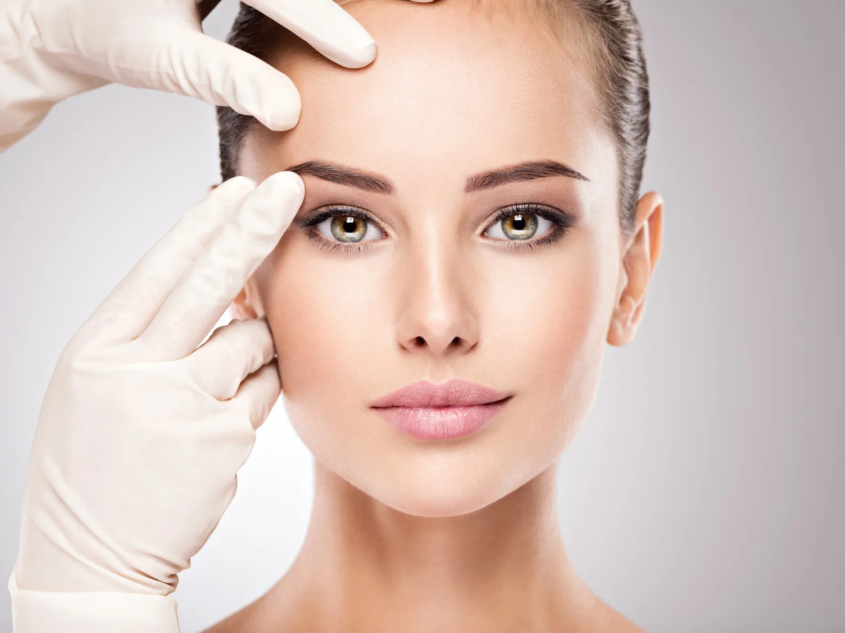 Ботокс эффективен в борьбе с морщинами. Источник: aestheticsclinic.es