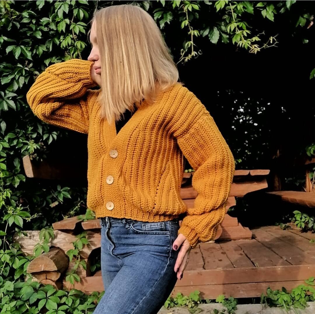 Моя прелесть, осенью носила не снимая. 