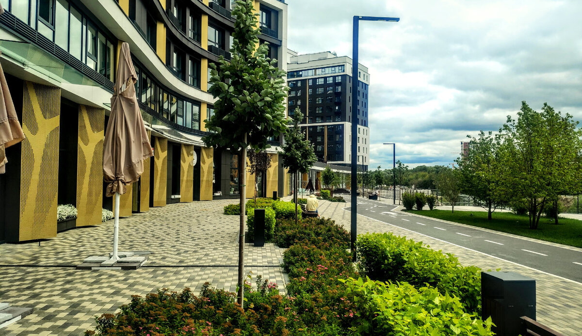 Clever Park, г.Екатеринбург, набережная реки Исеть, ул.Ткачей