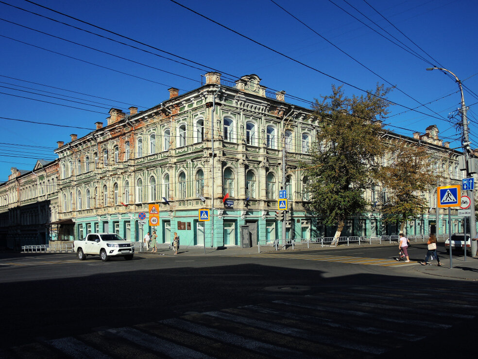 Саратовская улица 1