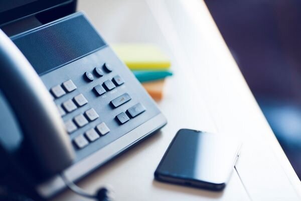 С помощью CallMe покупатель быстро и бесплатно связывается с продавцом прямо на сайте или в приложении