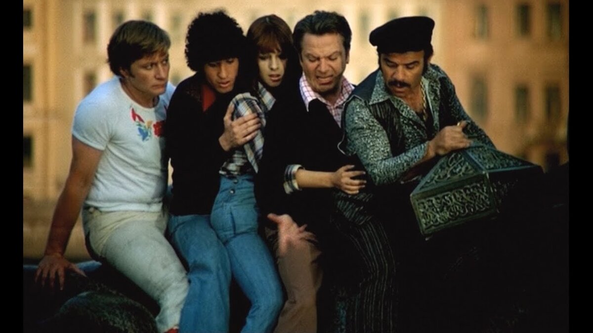 «Una matta, matta, matta corsa in Russia» — «Одна безумная, безумная, безумная гонка по России».-5