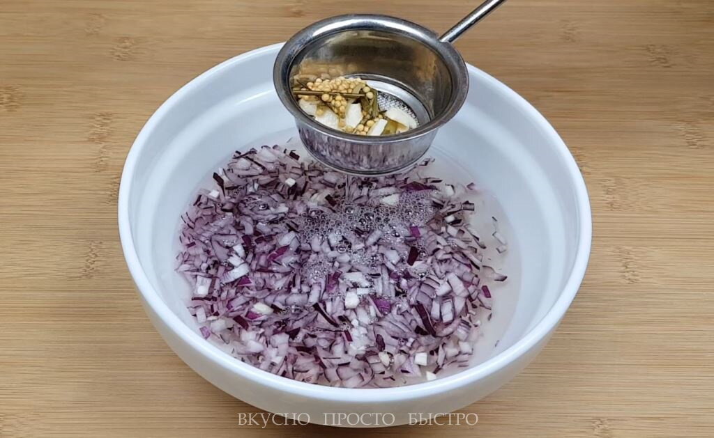 Салат Фаворит на Праздничный стол — рецепт на канале Вкусно Просто Быстро