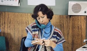    Фото: кадр из фильма "Служебный роман" (1977, реж. Э. Рязанов). Татьяна Дворянчикова