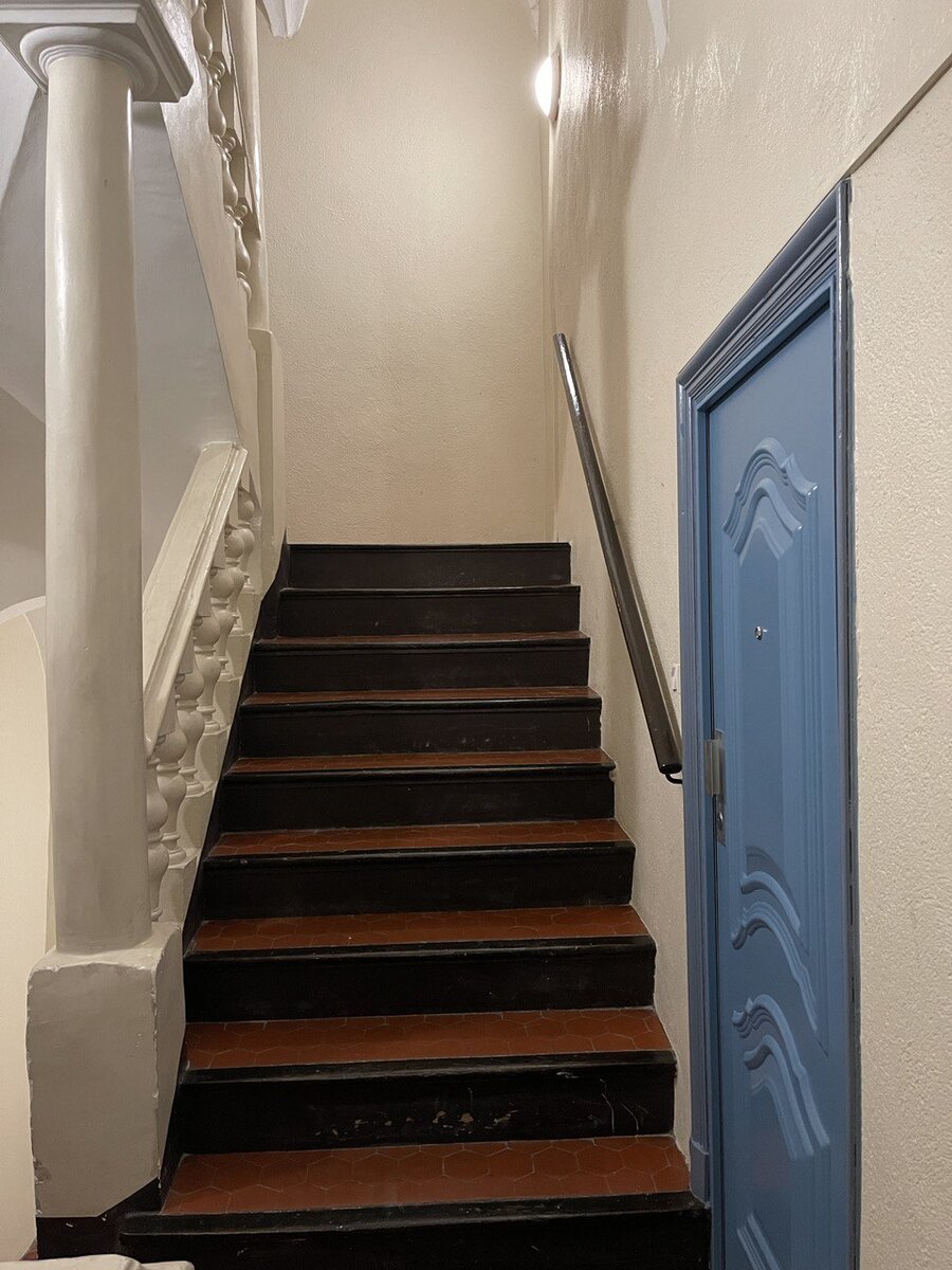 эмиграция, жилье, лестница, квартира, аренда, франция, законы, законодательство, переезд, адаптация, арендатор, арендодатель