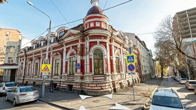     В Ростове нашли подрядчика для реставрации двух старинных зданий на Нахичевани, следует из информации, размещенной на сайте государственных закупок.