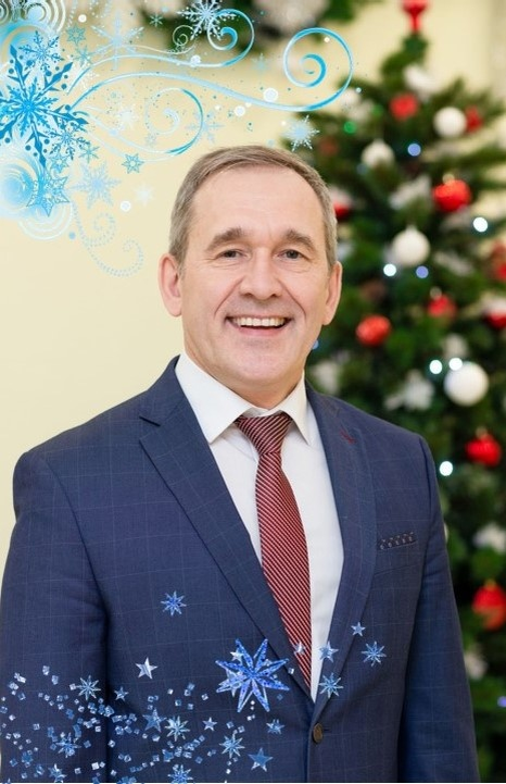 Ректор УГТУ, профессор Р.В. Агиней