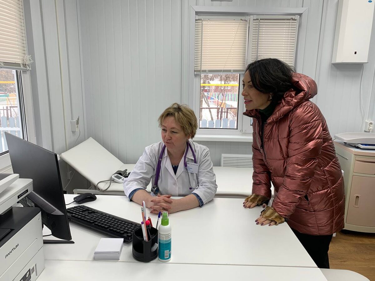  📷    В Оренбургском районе жители села Благословенка будут получать медпомощь в новом ФАПе Кристина Просвиркина