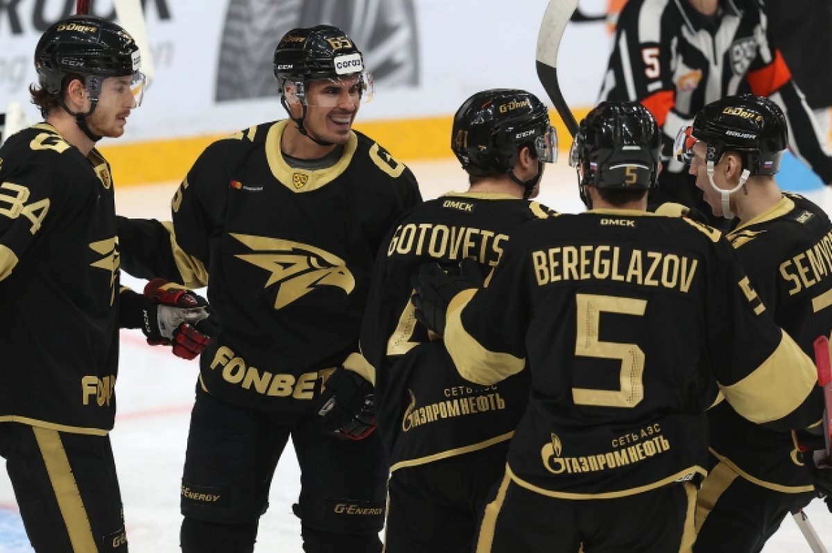 Кричалки авангарда. Ястреб Омский Авангард. Хоккей Авангард. Авангард команда. Авангард хоккейный клуб